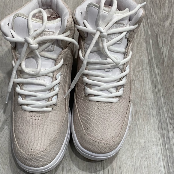 Nike
Air Python PRM (rare) - Picture 3 of 3